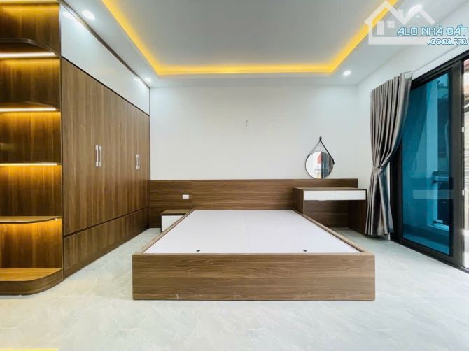 NHÀ MỚI 7 TẦNG THANG MÁY - MẶT TIỀN RỘNG - NHỈNH 12 TỶ – LÔ GÓC 2 MẶT THOÁNG – KIM GIANG - 6
