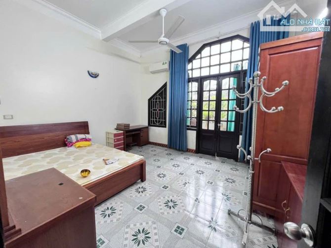 PHÚC DIỄN – 4 TẦNG – 52M² – MT 4.8M – NGÕ Ô TÔ, SÂN CHƠI TRƯỚC NHÀ – 9.6 TỶ - 7