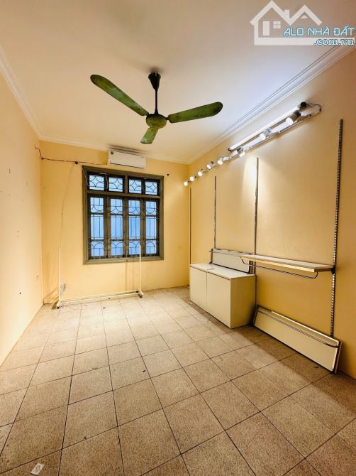 BÁN NHÀ PHẠM VĂN ĐỒNG – BẮC TỪ LIÊM - 80M2 x 4 TẦNG – GIÁ 21 TỶ - 7