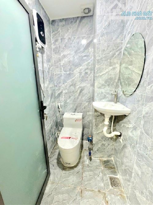 CHỈ 6.95TỶ - CHDV DÒNG TIỀN ỔN ĐỊNH 50TR/THÁNG NGUYỄN THỊ THẬP QUẬN 7 - 7