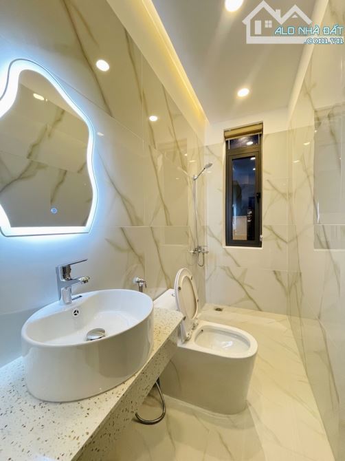 NHÀ KHU VIP CAO TẦNG ĐỒNG BỘ - FULL NỘI THẤT - 4 TẦNG - 45M2, P8 GÒ VẤP, NHỈNH 5 TỶ - 8