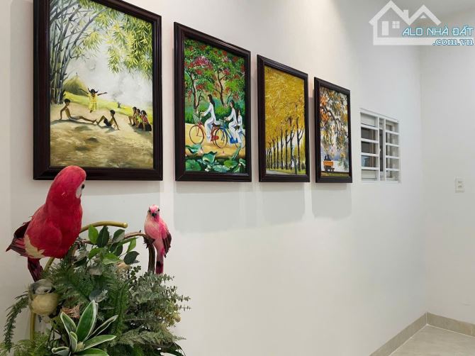 Bán nhà góc 2 mặt tiền đường Chí Linh, p. Phước Hoà, tp. Nha Trang - Giá 6,9 Tỷ - 8