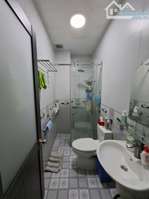 XE HƠI ĐỖ CỬA – NHÀ 5 TẦNG NƠ TRANG LONG, BÌNH THẠNH – 52M2 – CHỈ NHỈNH 10 TỶ - 8