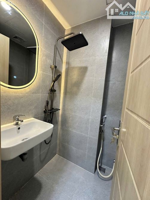 BÁN CHCC NÀNG HƯƠNG-THANH XUÂN,DT72M,2PN,2WC,CĂN GÓC FULL NT,BC RỘNG,GIÁ HƠN 5 TỶ - 8
