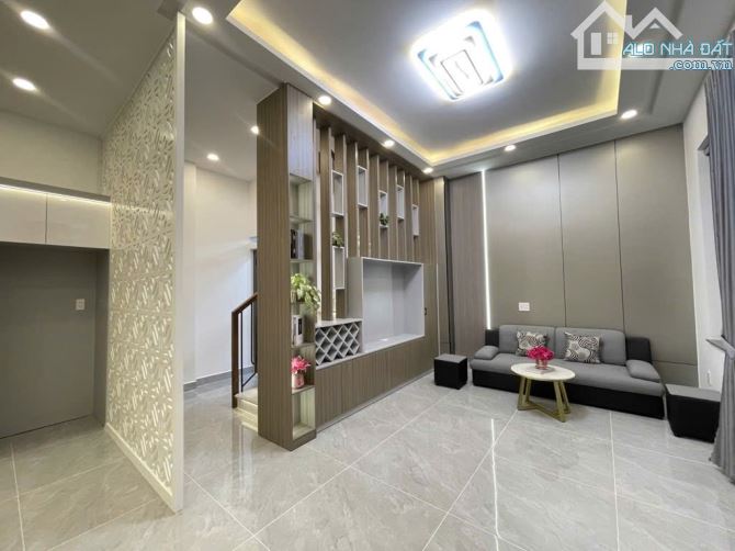 GÓC 2 MẶT TIỀN - 55M2 - 4 TẦNG BTCT - NGANG KHỦNG 7M- GẦN CHỢ PVB -  NHỈNH 6 TỶ - 9