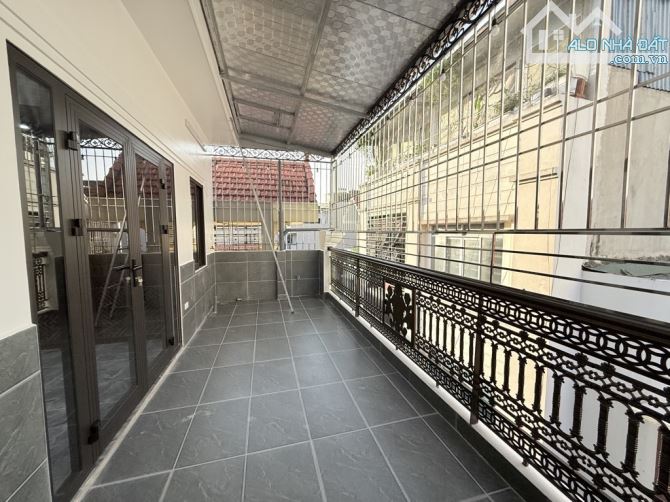 PHÂN LÔ-ĐỀN LỪ-HOÀNG MAI-Ô TÔ TRÁNH-6 TẦNG MỚI KENG-THANG MÁY VI - 9