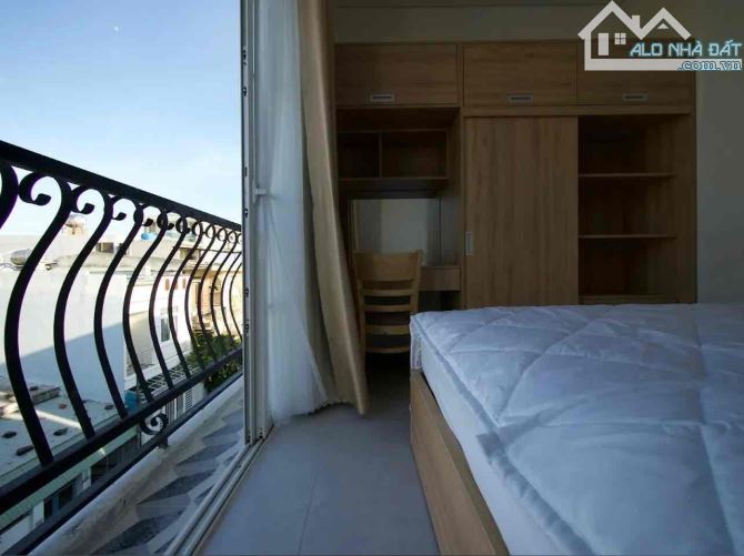 Cần bán tòa căn hộ 4,5 tầng, 2 mặt tiền Trước Sau, cách biển Mỹ Khê 5 phút đi bộ - 9
