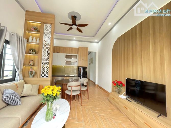 NHÀ FULL NỘI THẤT HẺM NGUYỄN TUÂN: GIÁ 2.35 tỷ - 9