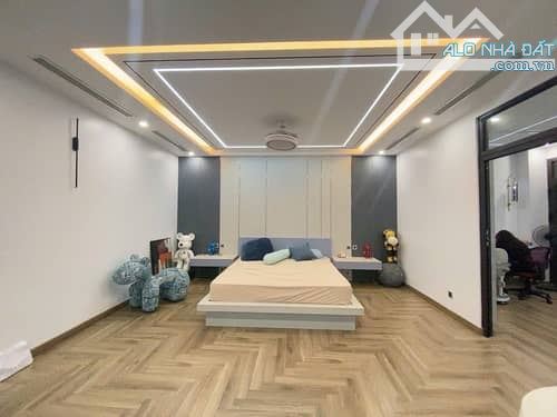 Bán Nhà Đội Cấn - Siêu Đẹp 80m², 5 Tầng, Ô Tô Tránh, Chỉ 21 Tỷ! - 6
