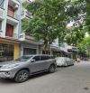 Bán nhà phân lô 918 khu sân golf Long Biên