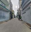 Chỉ nhỉnh 8 tỷ có ngay nhà HXH Bạch Đằng - Sân Bay (4x14m) nhà 2 tầng cũ tiện xây mới