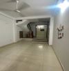 Cjo thuê nhà 5 tầng dt 50m khu DV Hàng Bè Kiến Hưng Hà Đông 14.5 triệu