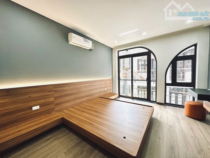 THẠCH BÀN LONG BIÊN - 38.5M NHÀ ĐẸP 6T THANG MÁY - NGÕ 3M Ô TÔ VÀO - SÁT MP