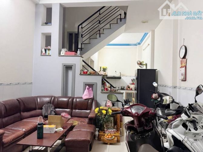 CẦN BÁN NHÀ HẺM Ô TÔ- KHU VIP ĐƯỜNG LÊ VĂN QUỚI- GẦN HOÀ BÌNH - GIÁP TÂN PHÚ - QUẬN 6