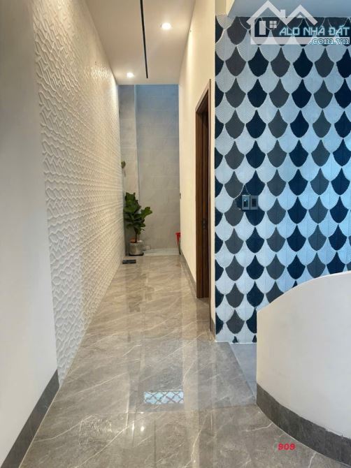 Bán nhà 1 trệt 1 lầu ( 137m2) đường Nguyễn Bá Học, P.Tân Mai giá 6,8 tỷ