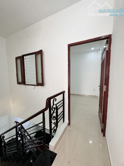 ÂU DƯƠNG LÂN Q8 - 4X10M - CHỈ 4.6 TỶ - HẺM BA GÁC VI VU - NHÀ MỚI VÀO Ở NGAY