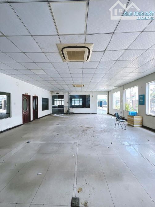 Bàn nhà xưởng 5000m2 khu vực Nội Ô Biên Hòa, Đồng Nai, giá 48 tỷ.