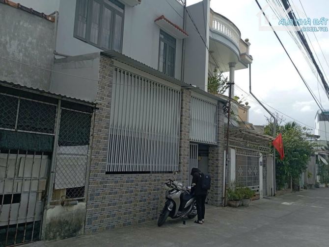 Bán nhà gần chung cư Hoàng Quân Vĩnh Hòa- 3 tầng full nội thất