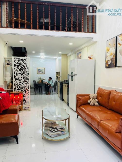 🌹 HUỲNH TỊNH CỦA, QUẬN 3, 43M2, 2 TẦNG, 2 PN. GIÁ: 5,3 TỶ🌹