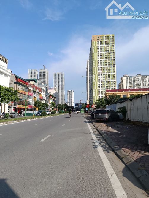 🔥 BÁN NHÀ MẶT PHỐ NGUYỄN VĂN LỘC – MỘ LAO – HÀ ĐÔNG – VIEW HỒ – VỈA HÈ RỘNG – KINH DOANH