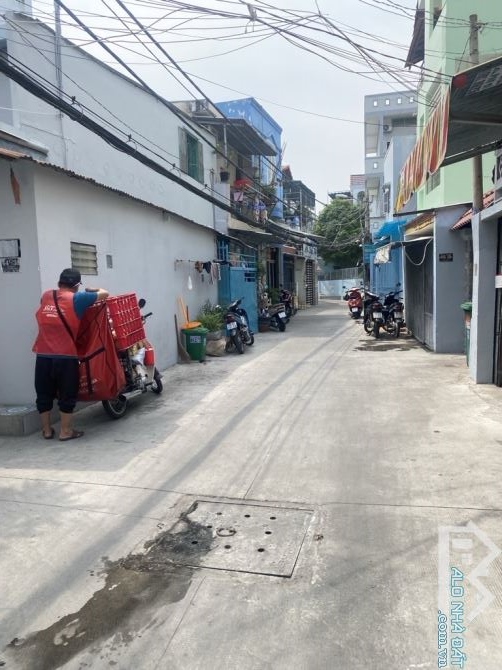 Bán nhà hẻm thông Bùi Văn Ba, Quận 7 đang có dòng tiền 20 triệu/tháng, 76m² nhỉnh 6 tỷ