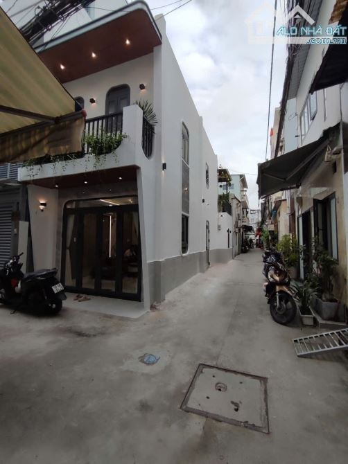 HẺM Ô TÔ LÝ THUYẾT, 2 Tầng 3PN 41m2, P7 Bình Thạnh, giá 6.38ty TL