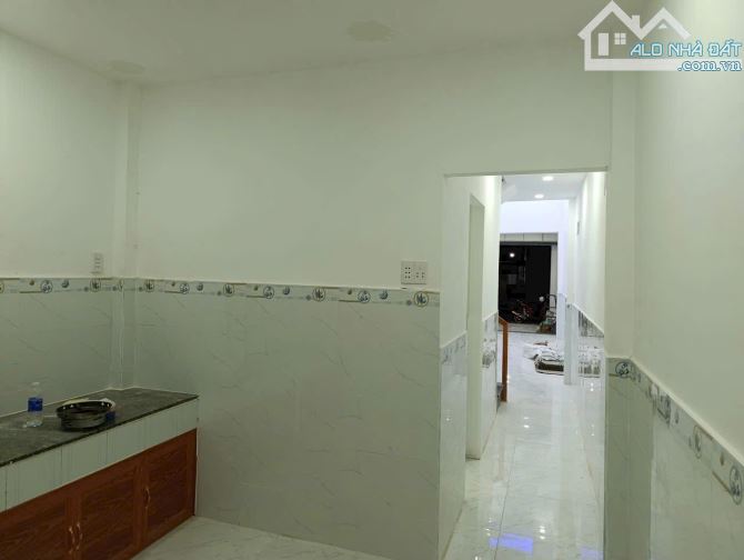 BÁN NHÀ RIÊNG - CẤP 4 MẶT TIỀN - 128M2 -  NGUYỄN THỊ PHA - 2 PN  - 5,6 TỶ - HÓC MÔN