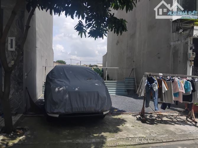 Bán lô đất Q12 Hiệp Thành gần Nguyễn Ảnh Thủ-84m² khu nhà cao tầng- giá chỉ 4.75 tỷ