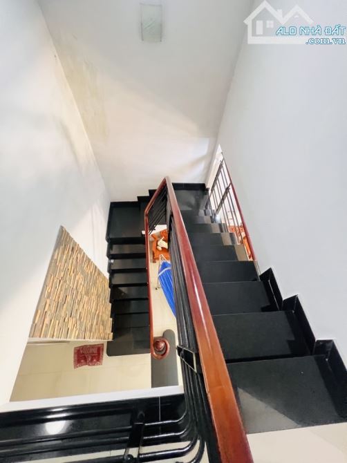 Bán Nhà P. Tân Thới Hiệp Q12 - Ngang 4,5m - SHR - DT 75m2 - Chỉ 4,39Tỷ
