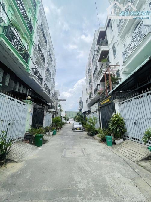Bán nhà 2 tầng KP6 QUỐC LỘ 1A phường THẠNH LỘC, Q12,dt 73m²(4x18).Hẻm 5m, giá 6tỷ