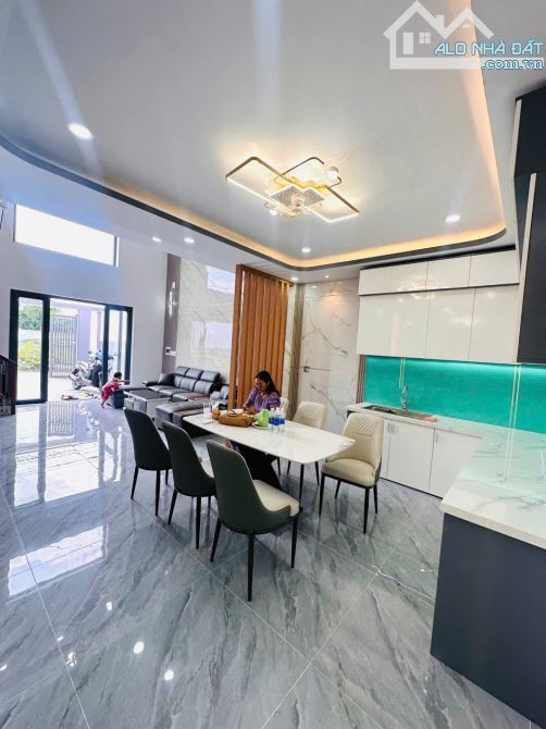 CHÍNH CHỦ CẦN BÁN GẤP NHÀ ĐÔNG THẠNH – HÓC MÔN