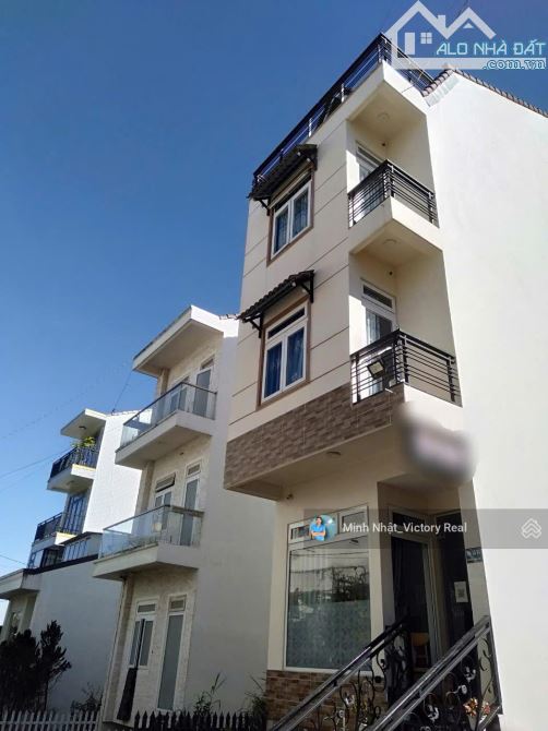 🔥 Bán Khách sạn đẹp, thu nhập cao – cách chợ Đà Lạt 1km🔥