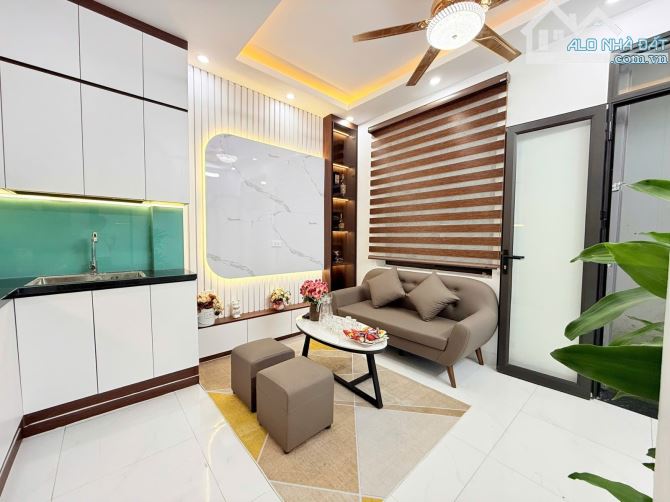 🌟 NHÀ ĐẸP KIM GIANG - GIẢM 400 TRIỆU, 3 BƯỚC RA PHỐ, Ô TÔ TRÁNH, CÔNG NĂNG ĐẦY ĐỦ, Ở NGAY