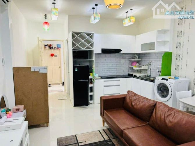 BÁN CĂN HỘ DỊCH VỤ  DOANH THU ỔN ĐỊNH 60 TRIỆU/THÁNG - SÁT CẦU NGUYỄN VĂN CỪ - P2. QUẬN 8