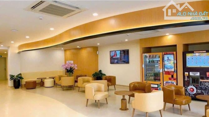 Bán Bệnh Viện Biểu Tượng Kiến Trúc – Trung Tâm Quận 3, Kỳ Đồng | 2 Hầm + 12 Tầng