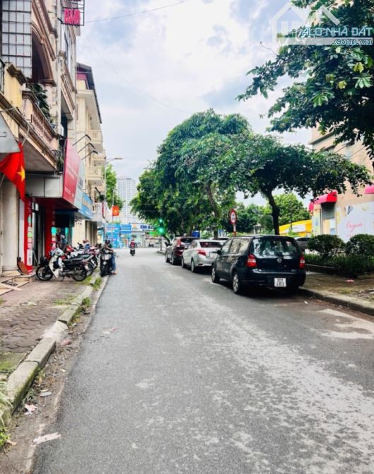 Bán nhà phân lô KĐT Băc Linh Đàm-73m2, xây 5 tầng, thang máy. Giá 30 tỷ