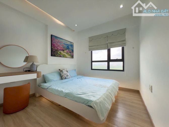 Chủ gấp bán nhà 5 tầng 120m2 tại quận 2 giá chỉ 9,5 tỷ