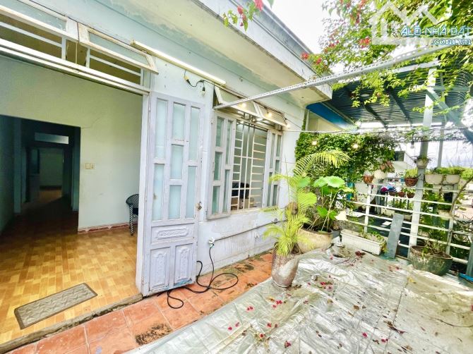 💁‍♂️ Bán nhà 2 tầng 66m2( 5*14), Công nhận đủ, hẻm xe hơi, Ngay Chợ, UBND P. Đông Hoà.