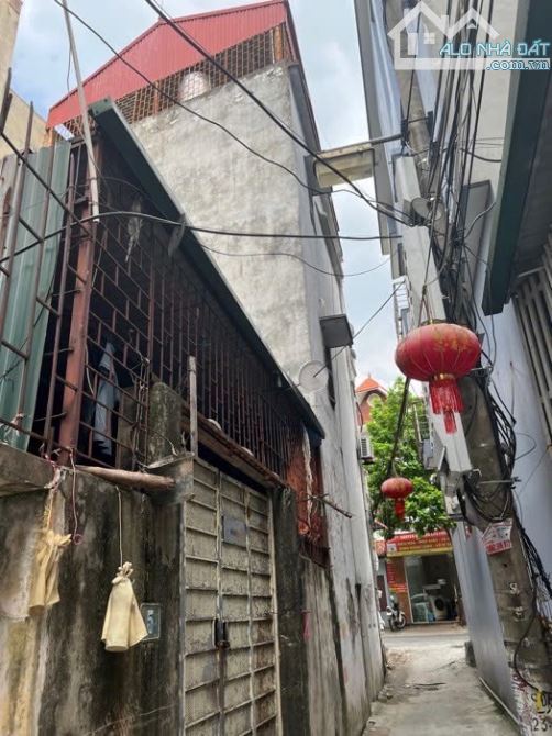Bán đất 45m2 Vũ Xuân Thiều- MT 6m- ngõ nông thông, ô tô tránh cách 10m- 6.x tỷ