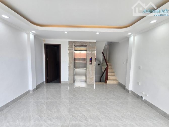 Hiếm! Bán Nhà Xuân La -Tây Hồ -Gần Ô tô -Ngõ Thông-35M2 -7Tầng-Thang Máy-Mt4.3m- 10 Tỷ Hơn