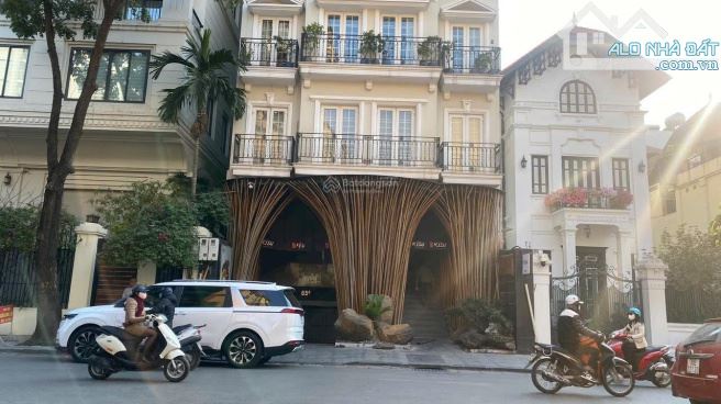 Nhà Trần Hưng Đạo 150M2x3T, MT 6,3M 78 Tỷ Lô Góc 3 Thoáng SDCC Ô TÔ Tránh Đỗ