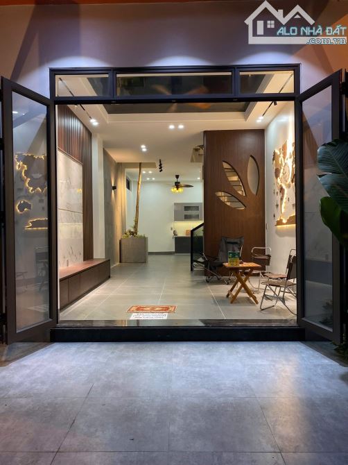 Bán nhà trong ngõ đường Giải Phóng