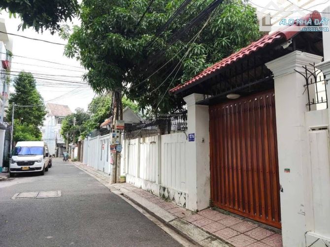 Bán nhà hẻm xe hơi đường Phan Chu Trinh, phường 2