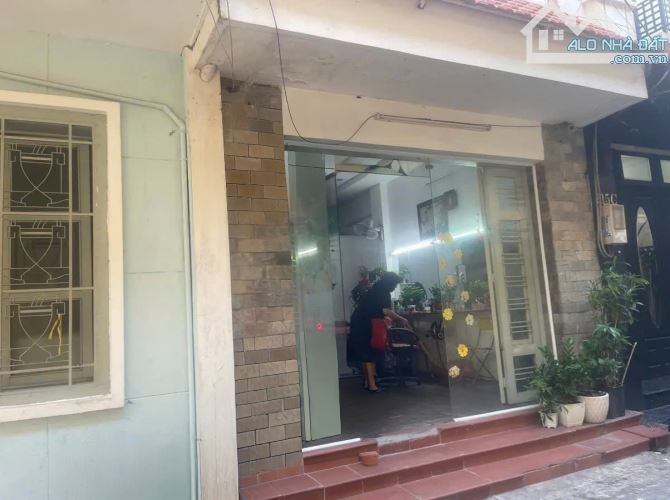 BÁN NHÀ HẺM 6M NGUYỄN TRÃI,3 TẦNG, 90M2, GIÁ 19,9 TỶ
