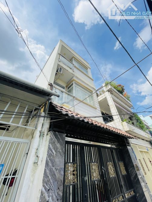 BÁN NHÀ TÂN THUẬN, QUẬN 7, 60M2, 3 TẦNG, GIÁ HƠN 6 TỶ.