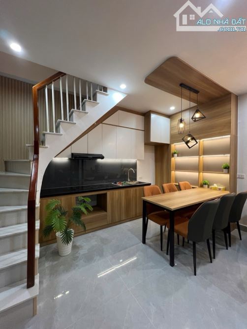 💰HƠN 5Đ- 27M*4T- BẠCH ĐẰNG-NHÀ ĐẸP FULL NỘI THẤT - LÔ GÓC - 30M RA Ô TÔ TRÁNH