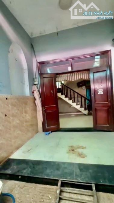 Bán nhà 2 tầng KP6 QUỐC LỘ 1A phường THẠNH LỘC, Q12,dt 73m²(4x18). Hẻm 5m, gần cầu An Lộc