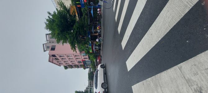 Bán nhà MTKD Khánh Hội, Quận 4, ngay công viên,  thu nhập 120 triệu, 217m2, ngang 14m