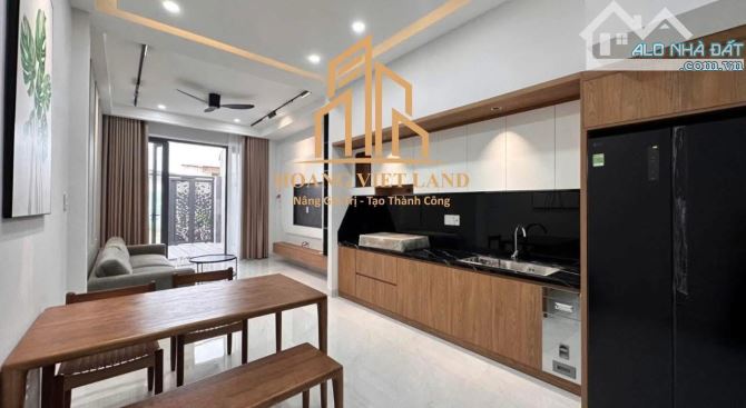 NHÀ MỚI FULL NỘI THẤT ĐẦY ĐỦ CÔNG NĂNG HẺM 96 Y NUÊ
