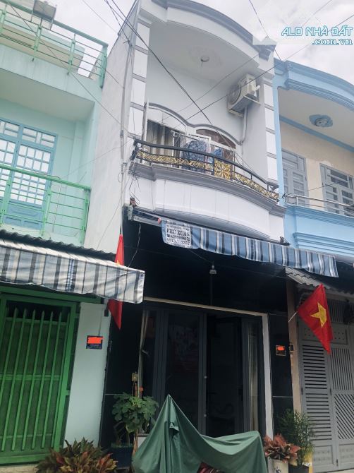 Hẻm Xe Tải Thông - 2 Tầng - SHR - Nguyễn Văn Quá - ĐHT - Quận 12